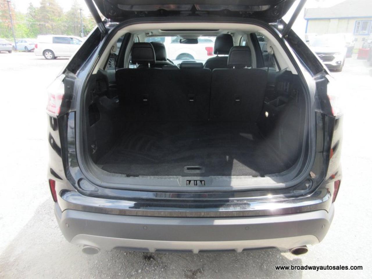 2021 Ford Edge ALL-WHEEL DRIVE TITANIUM-MODEL 5 PASSENGER 2.0L - DOHC.. NAVIGATION.. PANORAMIC SUNROOF.. LEATHER.. HEATED/AC SEATS.. POWER TAILGATE.. Photo