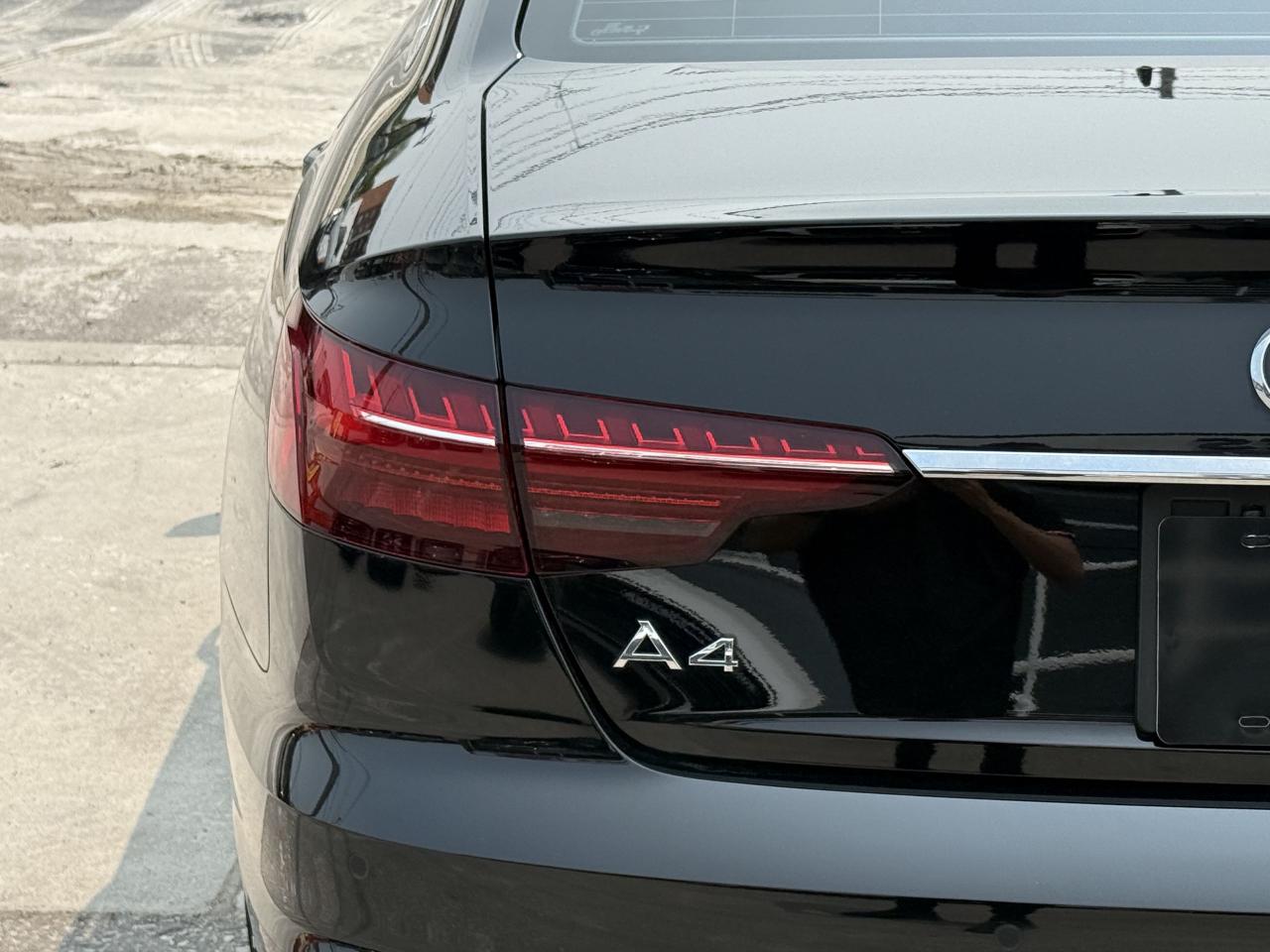 2020 Audi A4 KOMFORT | SUNROOF | CARPLAY - Photo #14