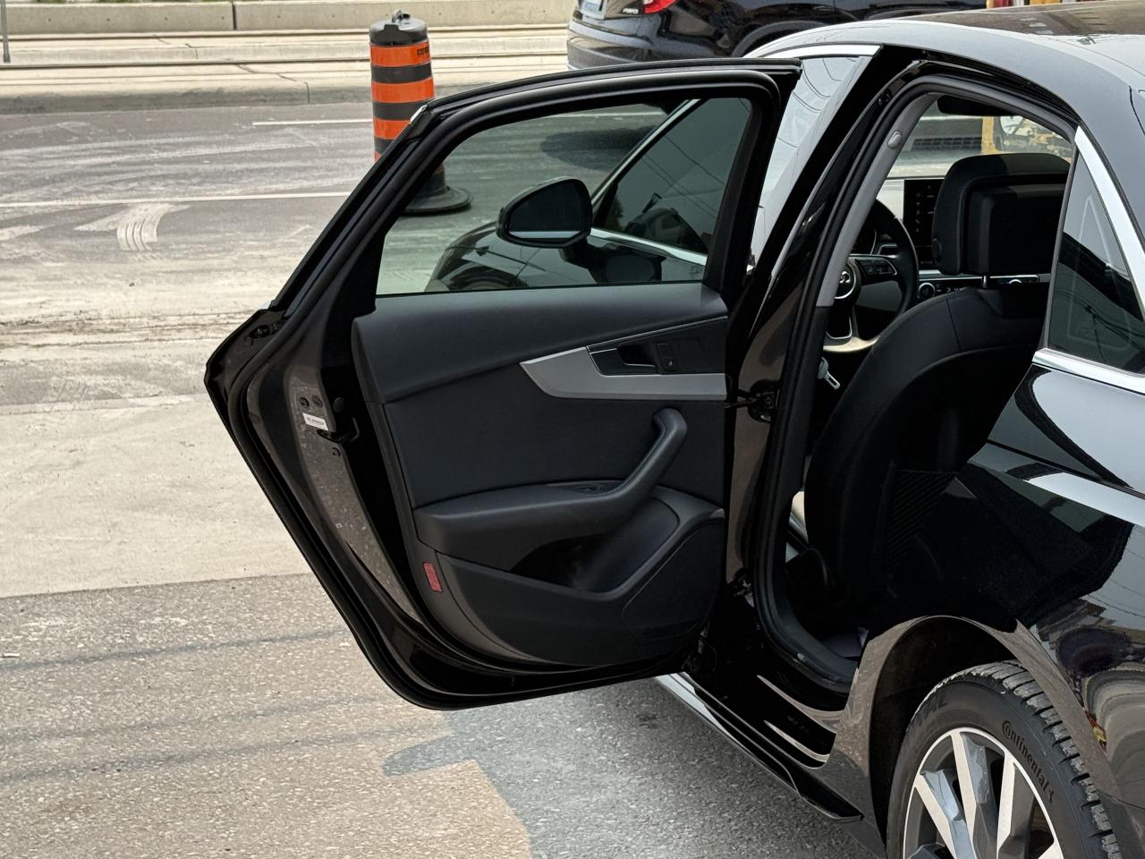 2020 Audi A4 KOMFORT | SUNROOF | CARPLAY - Photo #33