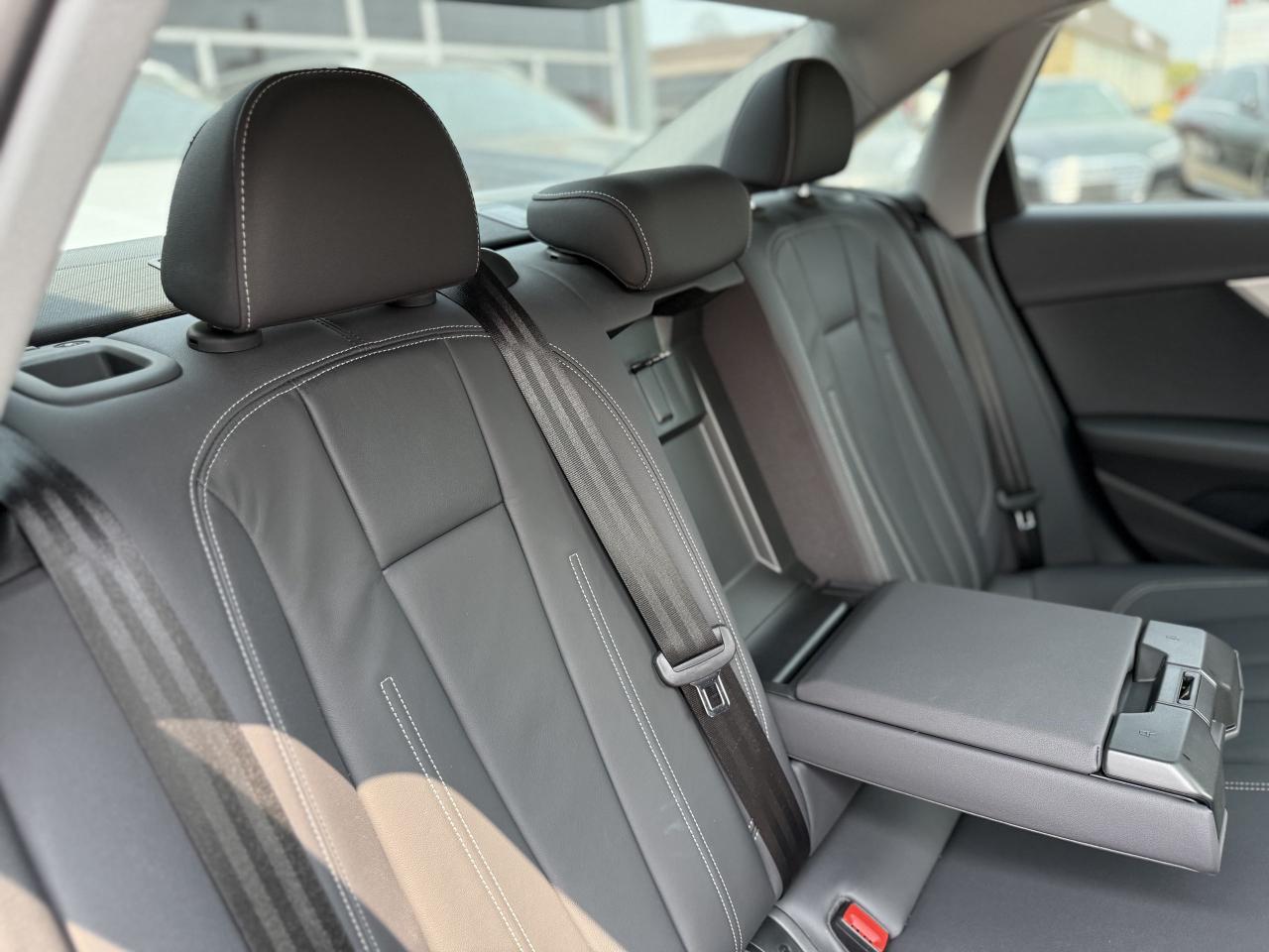 2020 Audi A4 KOMFORT | SUNROOF | CARPLAY - Photo #32