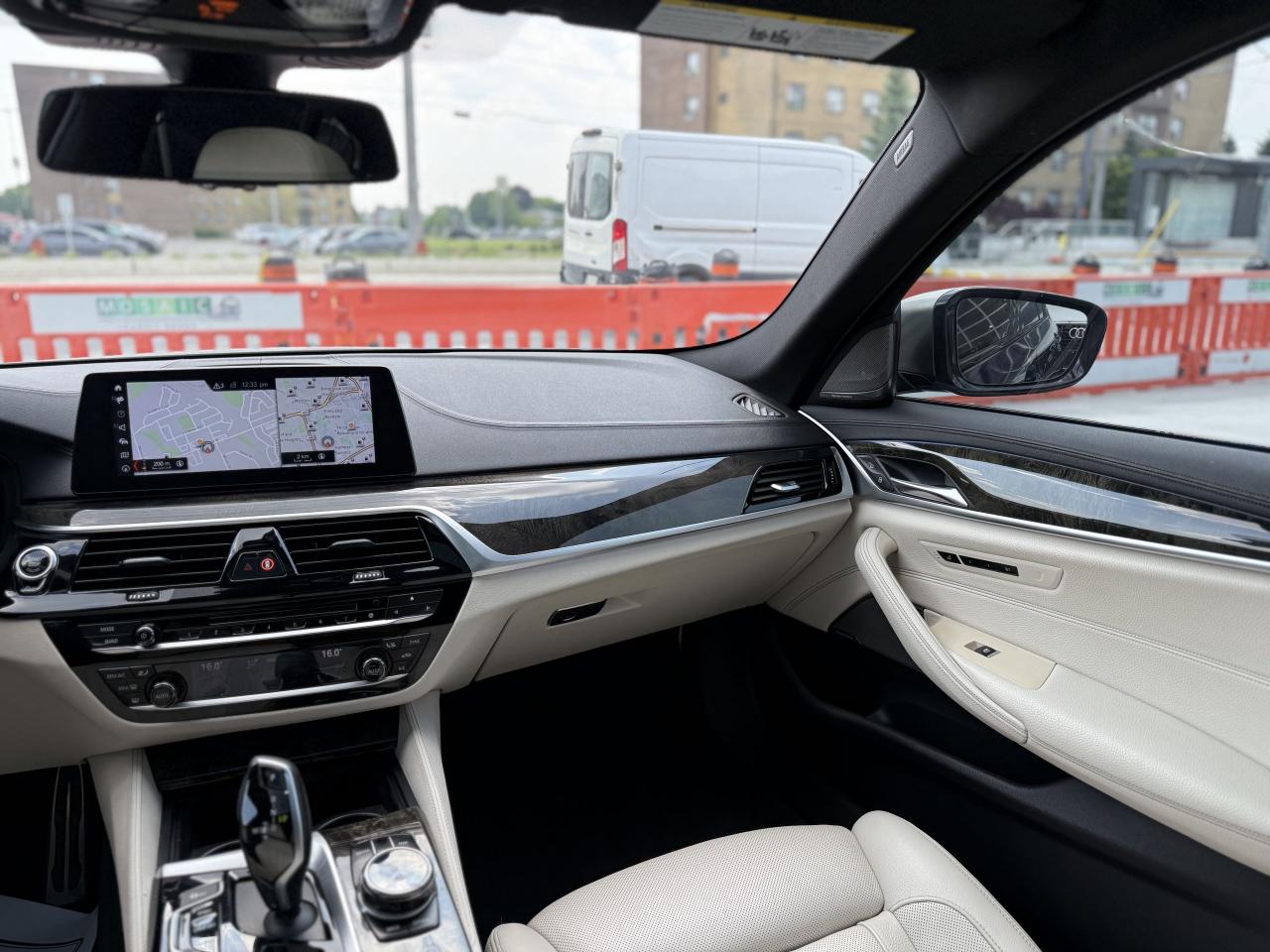 2018 BMW 5 Series M550i | HARMAN KARDON | FULLY LOADED - Photo #24