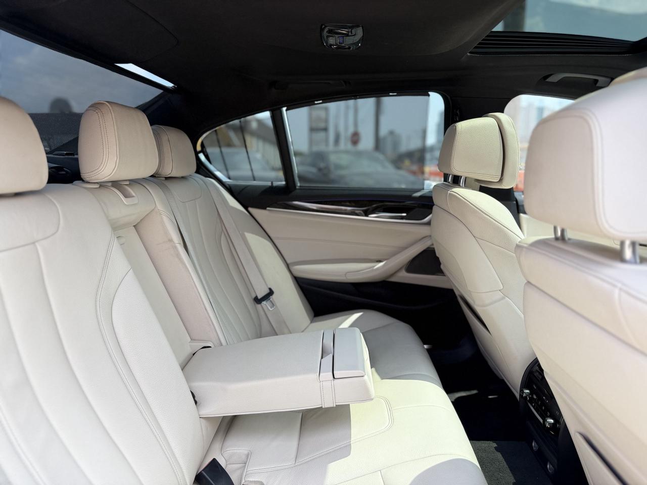 2018 BMW 5 Series M550i | HARMAN KARDON | FULLY LOADED - Photo #36