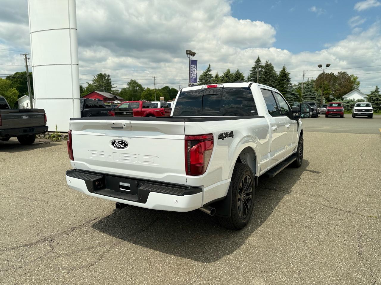 2025 Ford F-150  Photo2