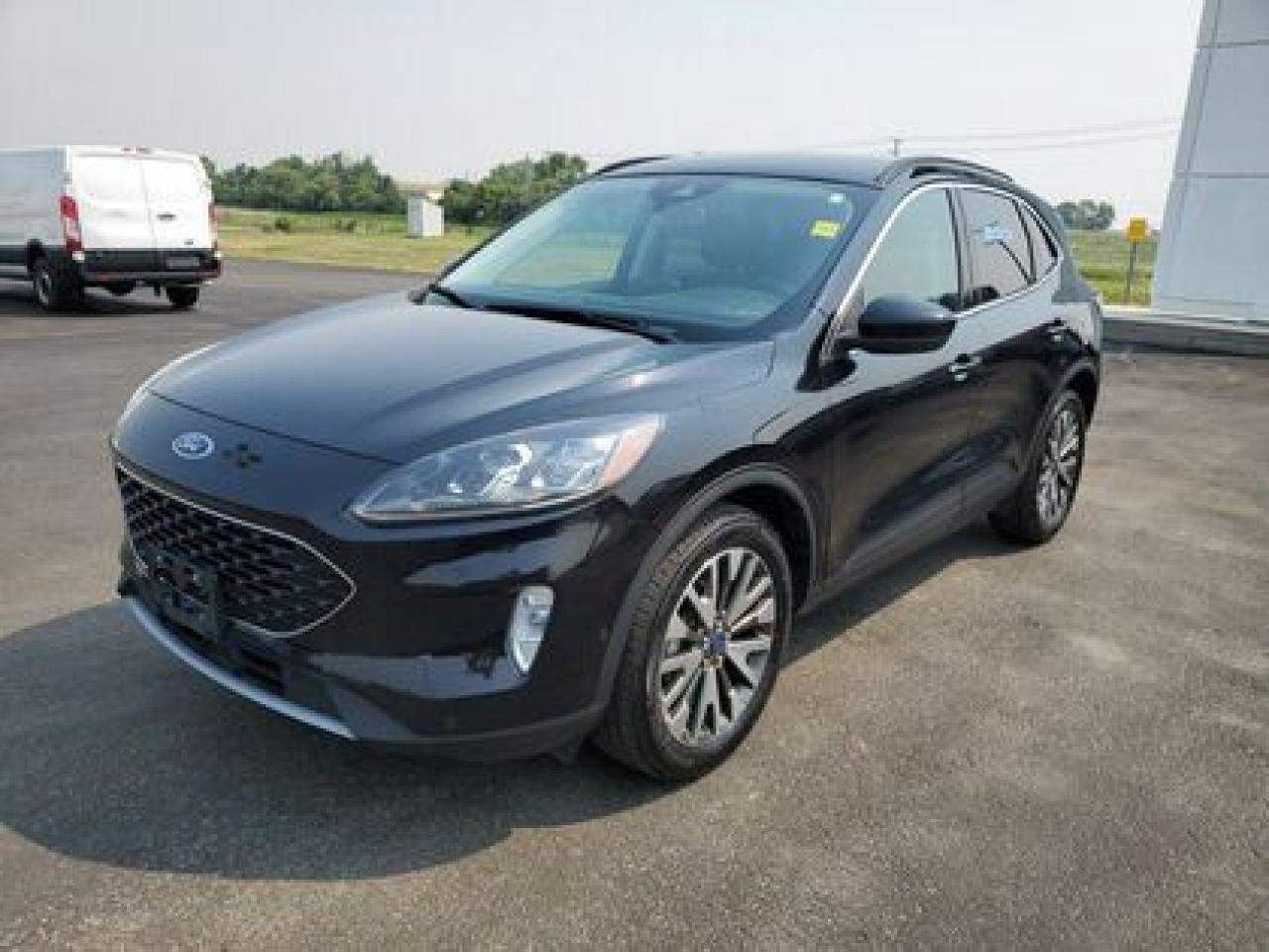 Used 2021 Ford Escape Titanium Hybrid for sale in Moose Jaw, SK