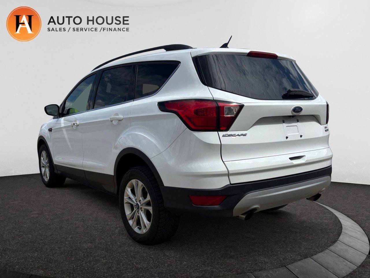Used 2019 Ford Escape SEL LEATHER BACKUP CAMERA PUSH BUTTON START HEATED LEATHER SEATS BLUETOOTH BLIND SPOT DETECTION for sale in Calgary, AB