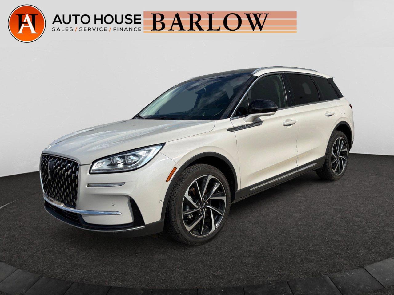 Used 2023 Lincoln Corsair Reserve PANORAMIC ROOF NAVIGATION BACKUP CAMERA HEATED STEERING WHEEL HEATED LEATHER SEATS for sale in Calgary, AB