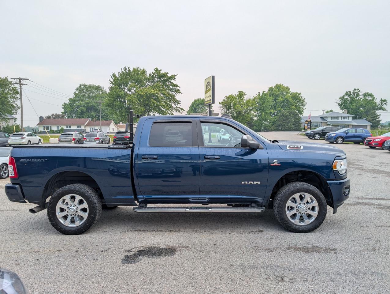 2022 RAM 3500 Big Horn - Photo #6