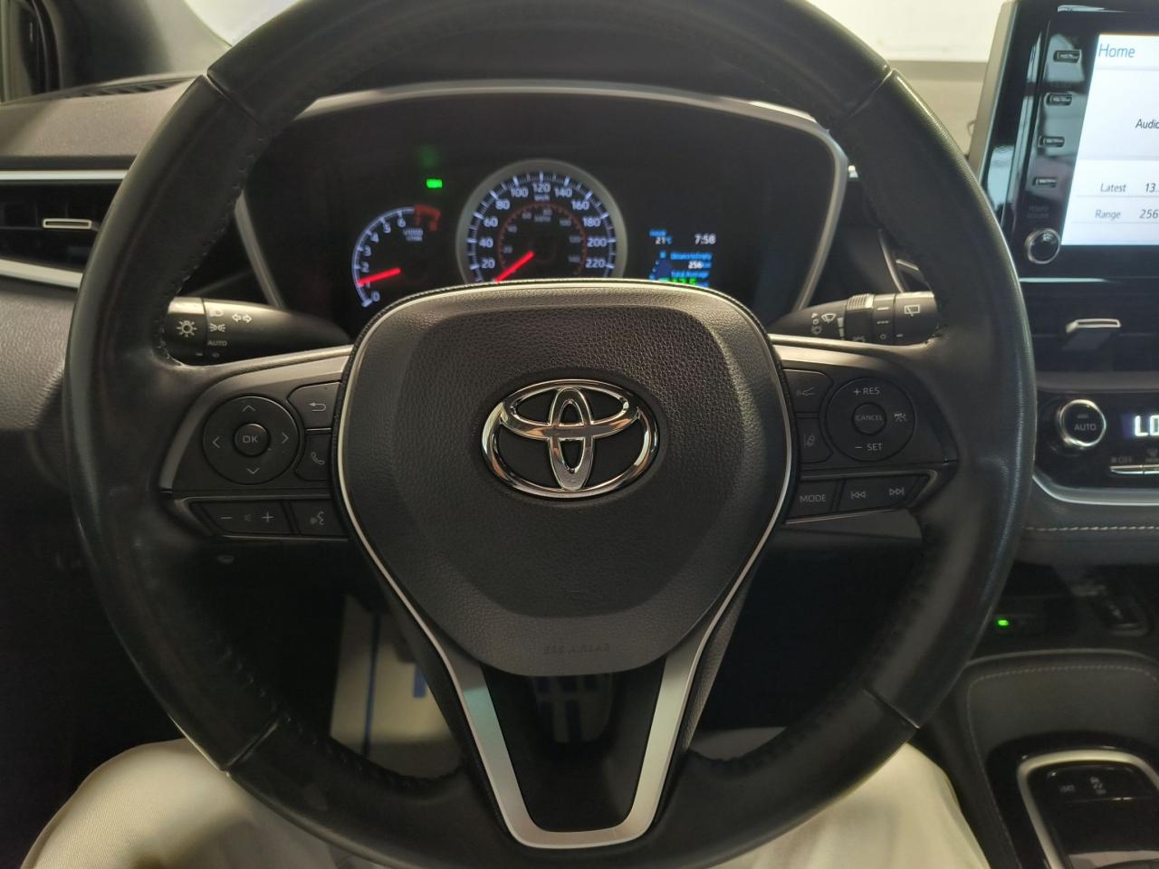 2019 Toyota Corolla SE Photo