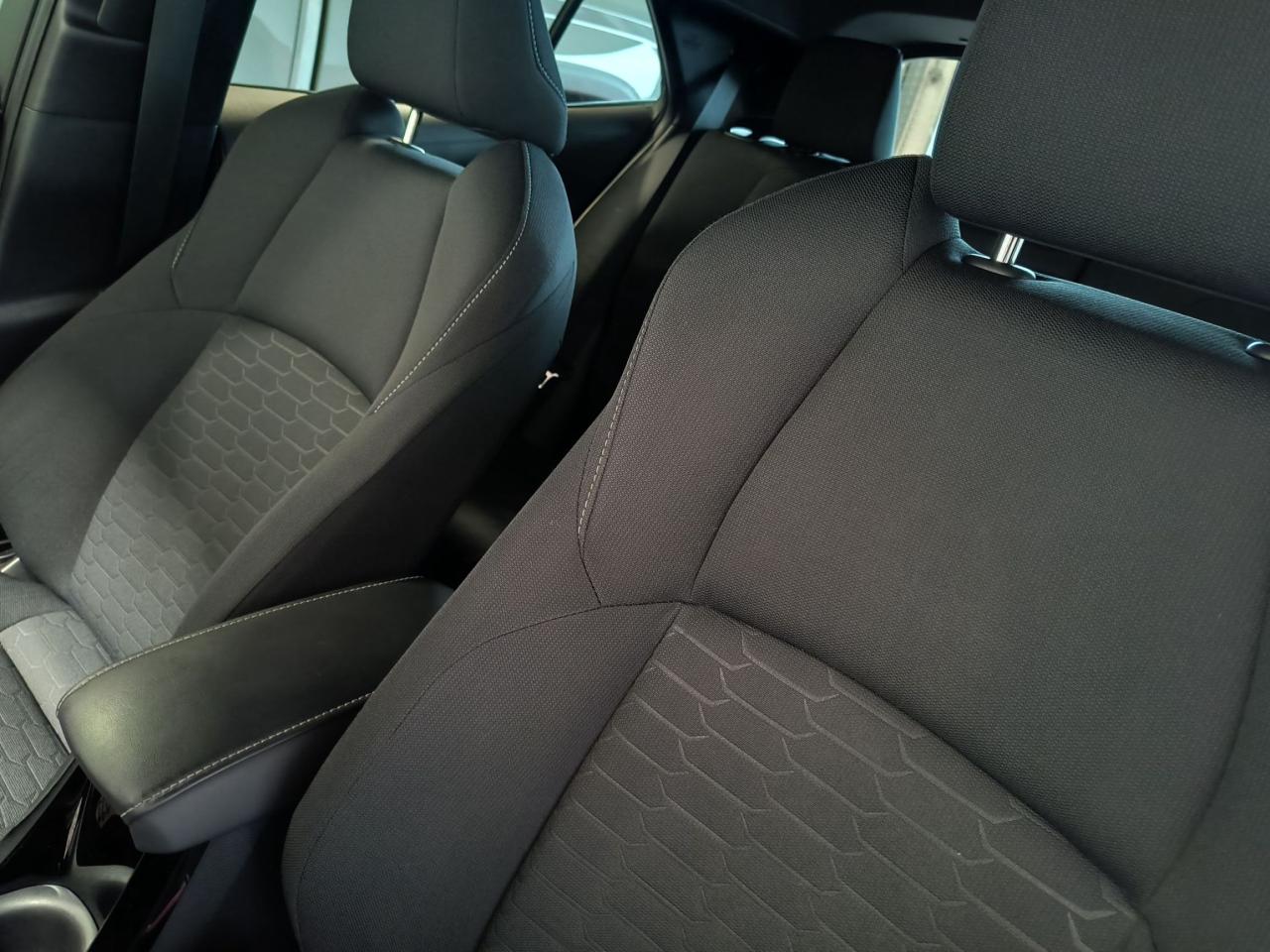 2019 Toyota Corolla SE Photo