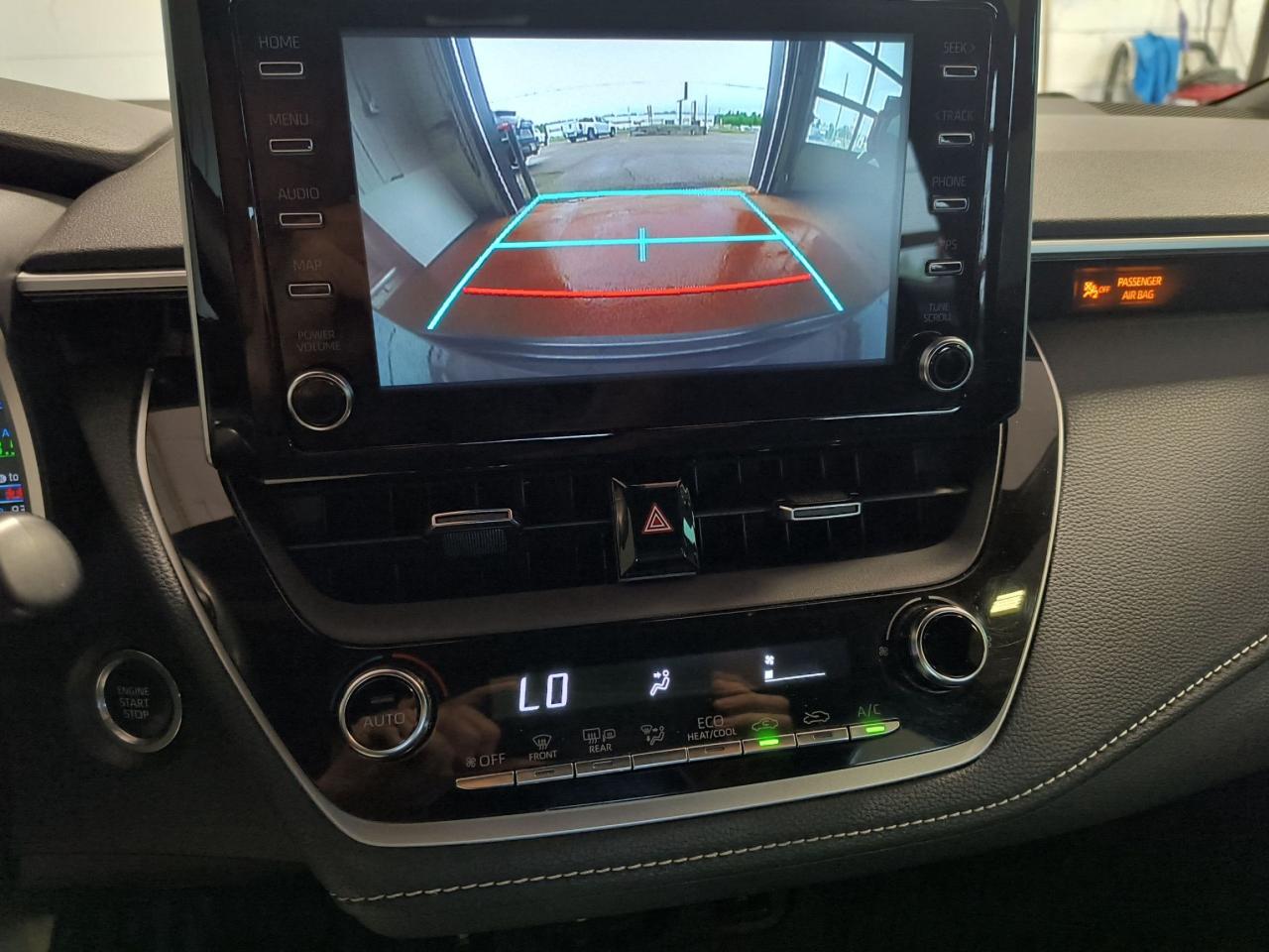 2019 Toyota Corolla SE Photo0