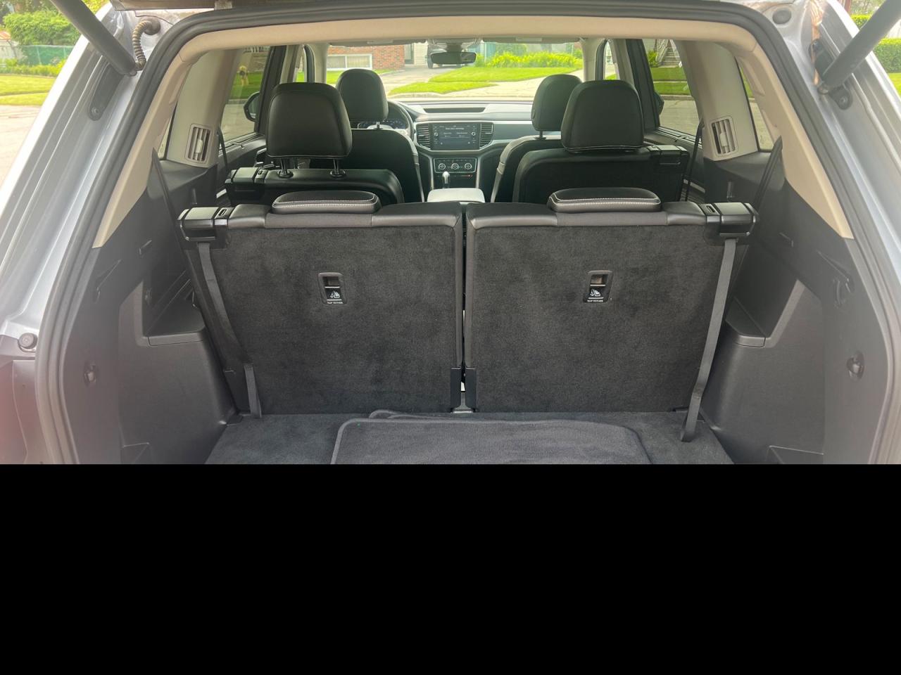 2021 Volkswagen Atlas EXECLINE - Photo #8