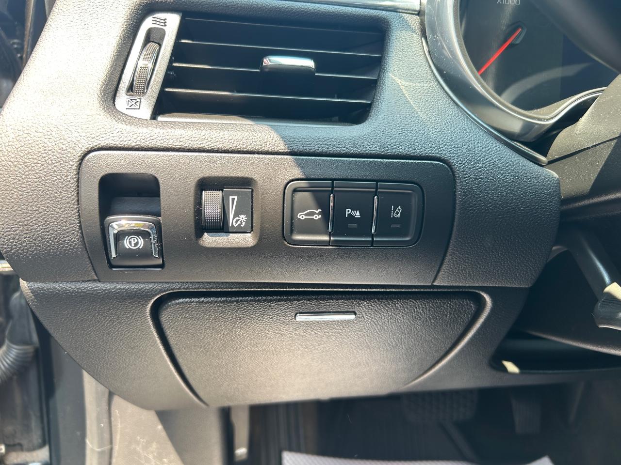 2015 Chevrolet Impala LT - Photo #8