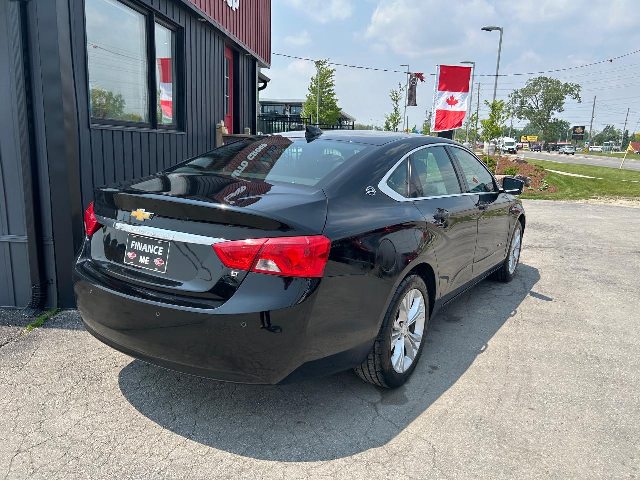 2015 Chevrolet Impala LT Photo4