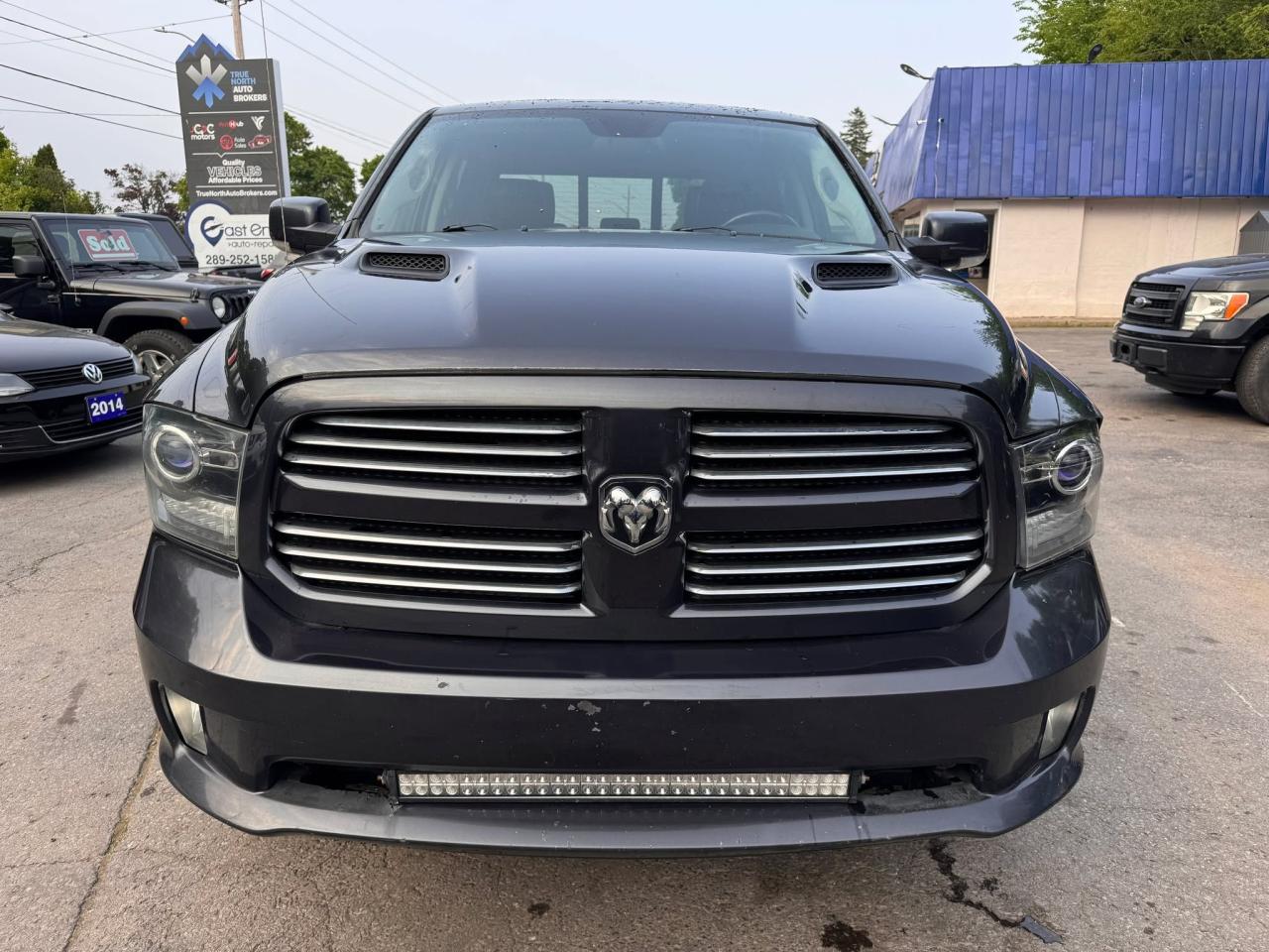 2013 RAM 1500 SPORT - Photo #2