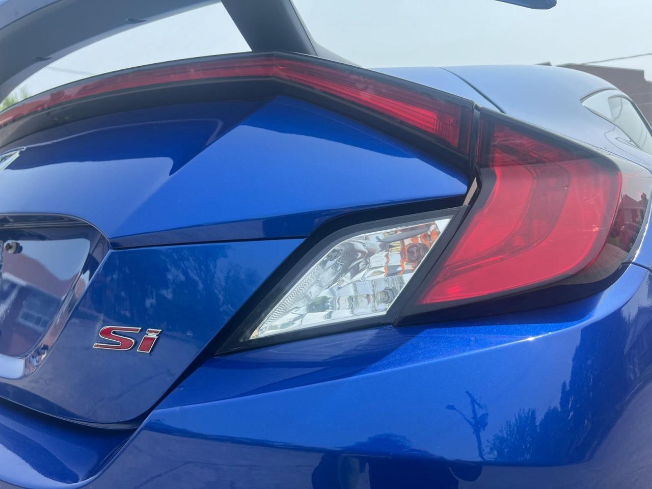 2018 Honda Civic coupe si - Photo #14