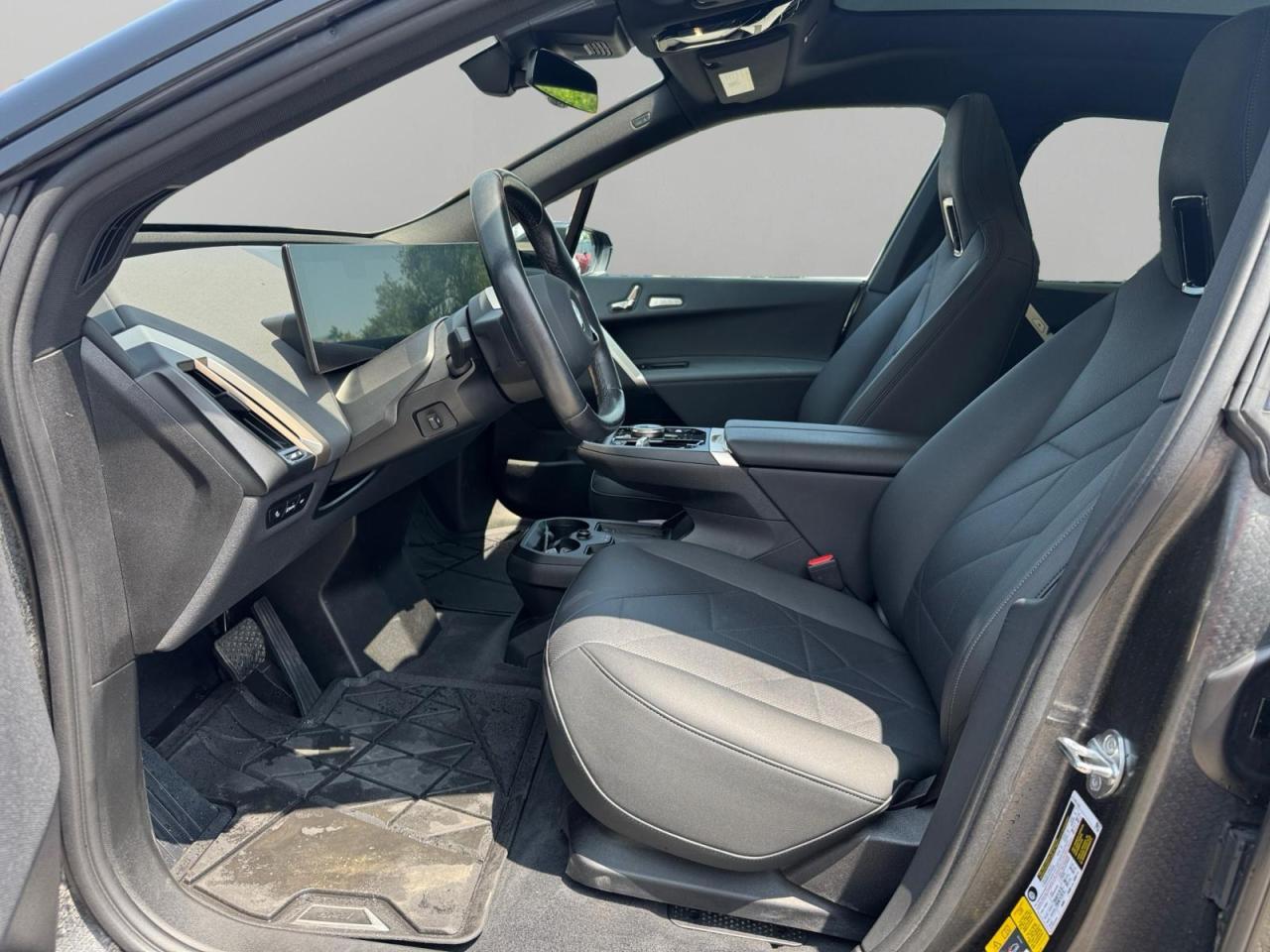 2023 BMW iX xDrive50 Photo