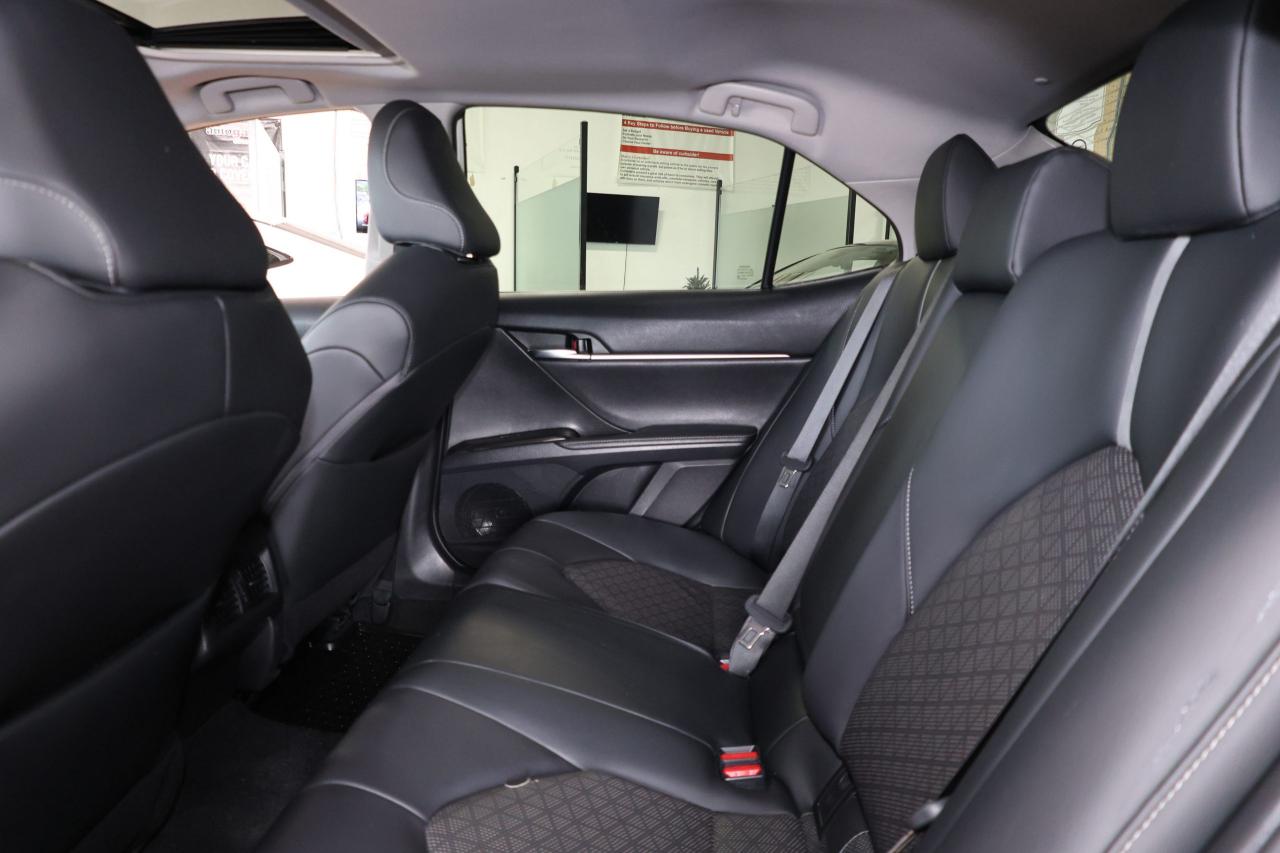 2022 Toyota Camry XSE HYBRID - LEATHER|SUNROOF|CAMERA|BLINDSPOT - Photo #11