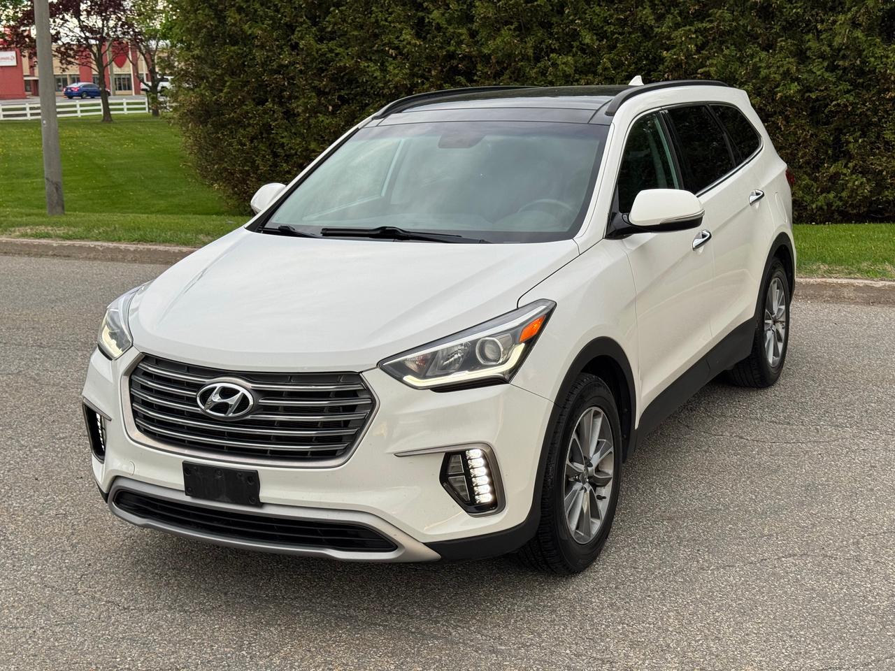 2017 Hyundai Santa Fe XL Luxury - Photo #1