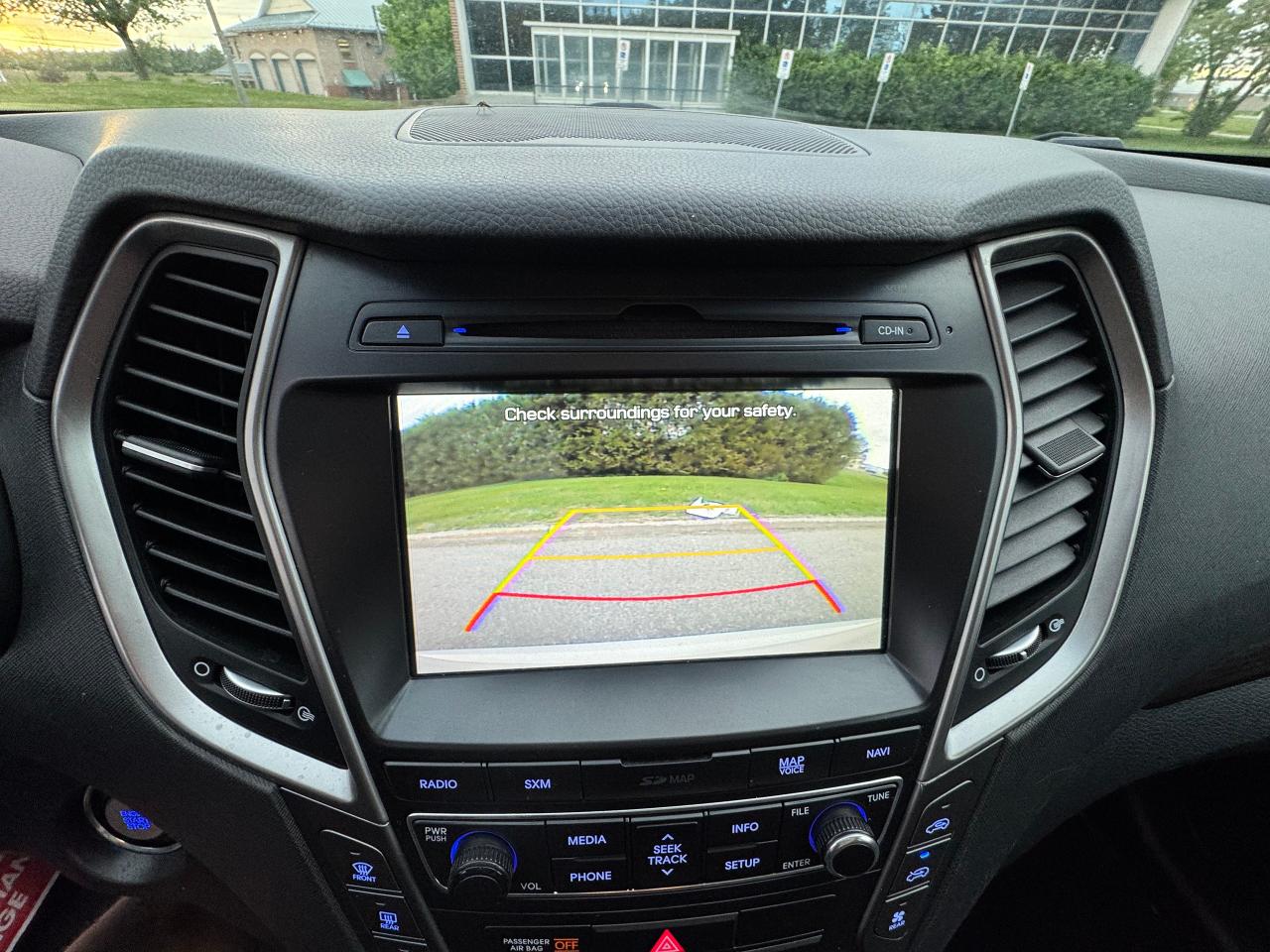 2017 Hyundai Santa Fe XL Luxury - Photo #13