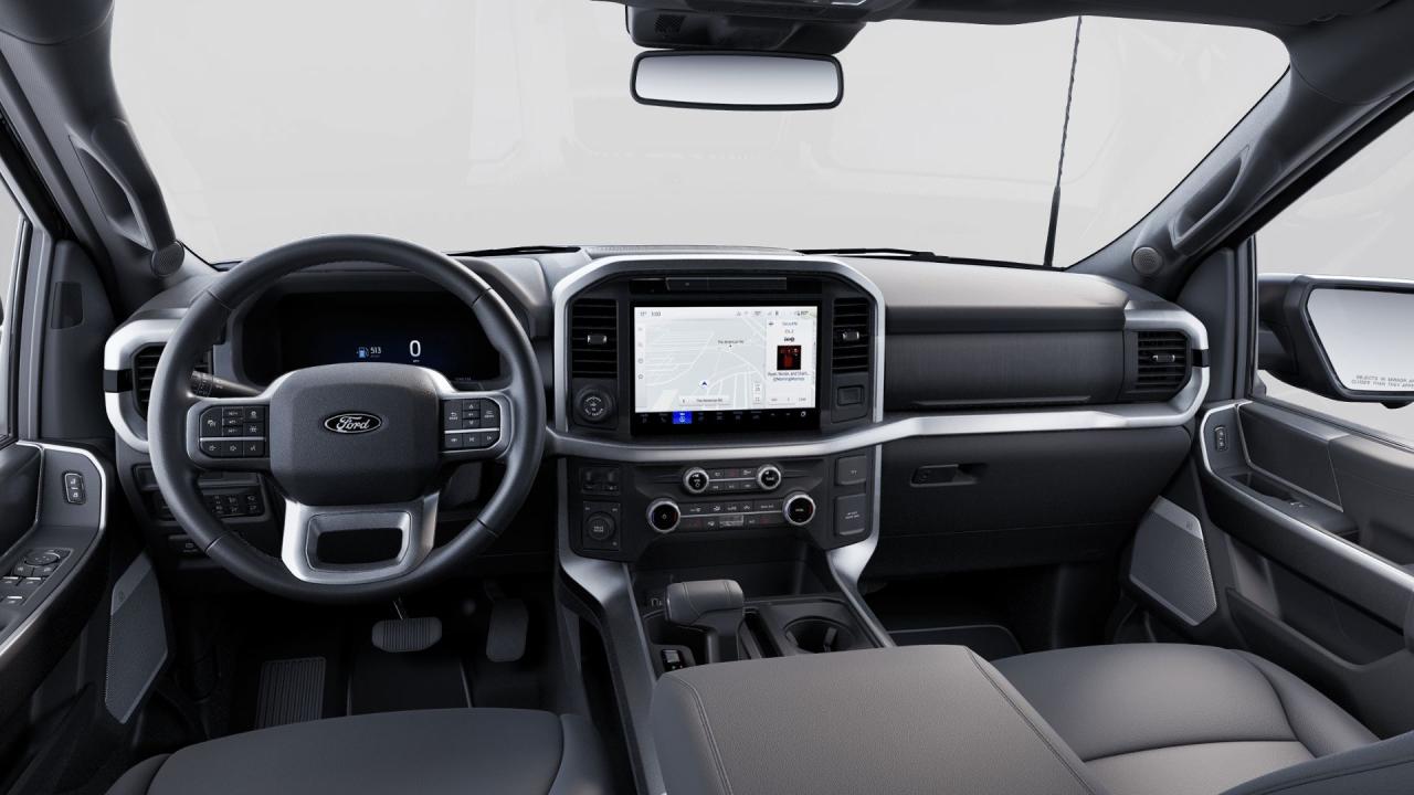 2025 Ford F-150 XLT 4WD SuperCrew 5.5' Box Photo5