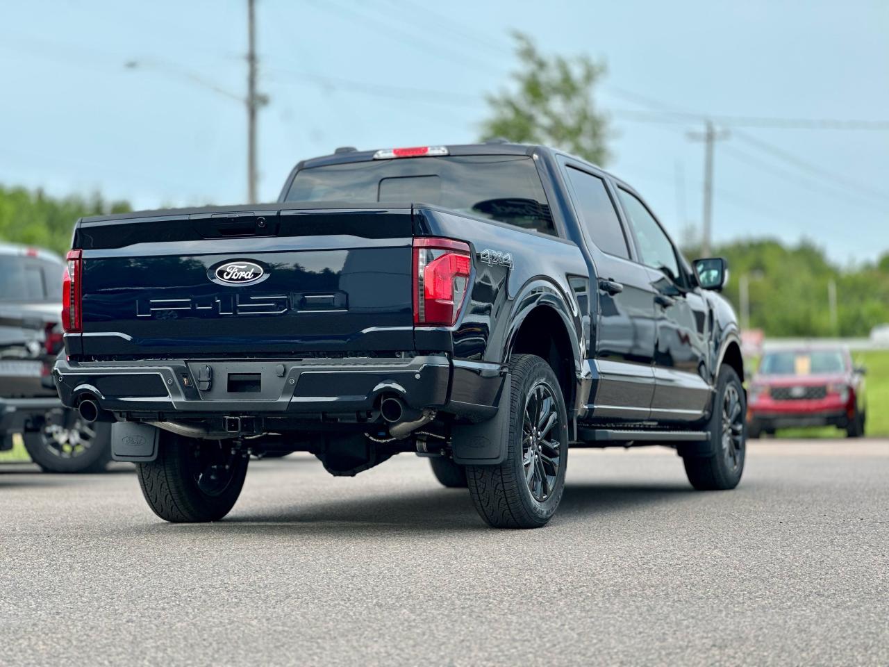 2025 Ford F-150 XLT 4WD SuperCrew 5.5' Box Photo5