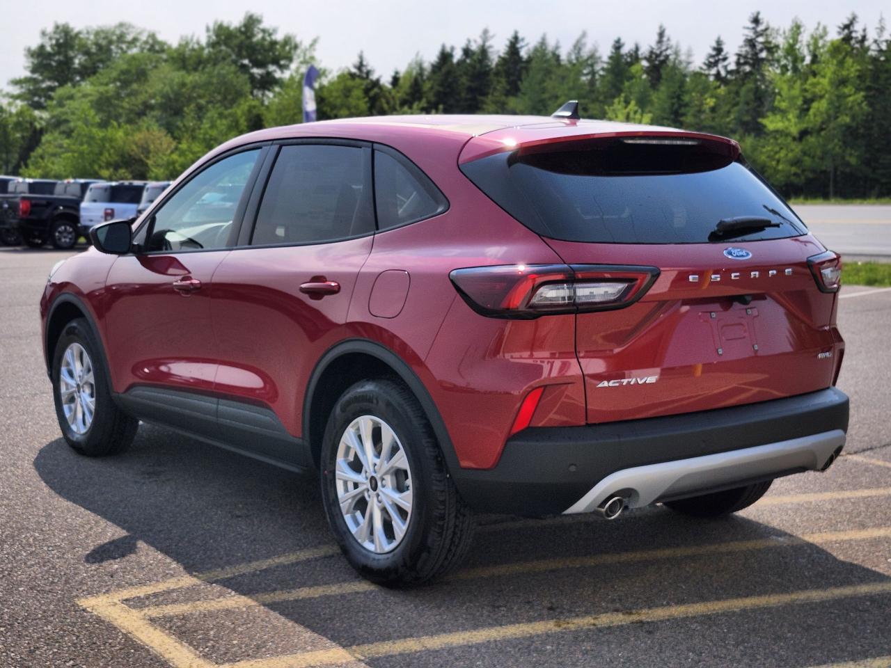 2025 Ford Escape Active AWD Photo5