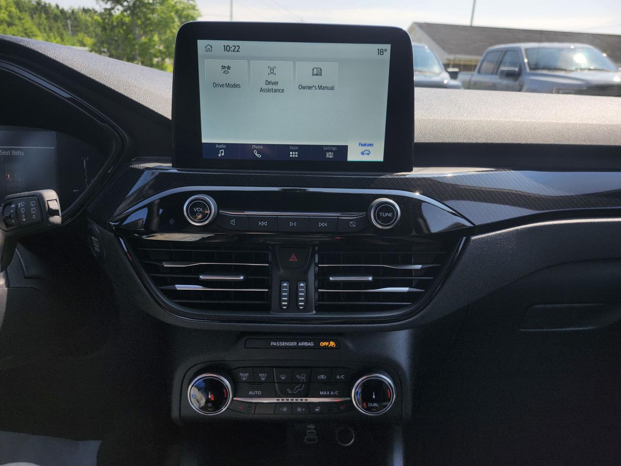 2025 Ford Escape ST-Line AWD Photo5