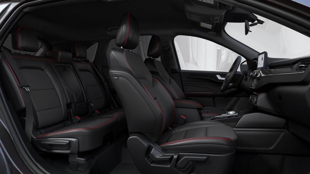 2025 Ford Escape ST-Line AWD Photo5