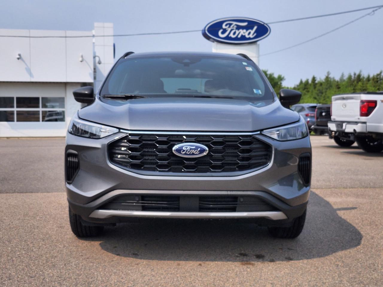 2025 Ford Escape ST-Line AWD Photo1