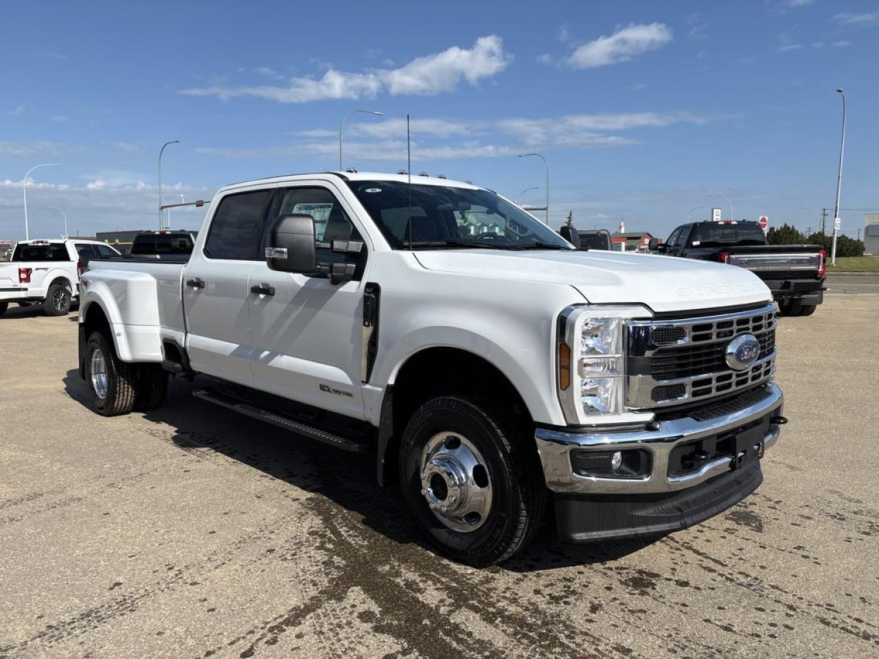 New 2025 Ford F-350 Super Duty DRW XLT 8' Box 623A for sale in Camrose, AB