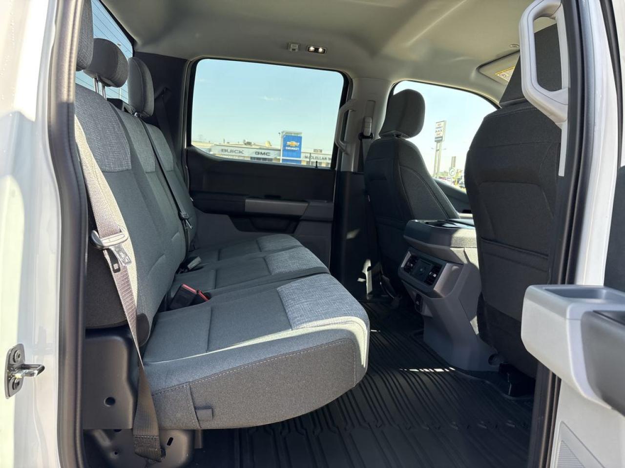 2025 Ford F-350 Super Duty DRW XLT 8' Box 623A Photo5