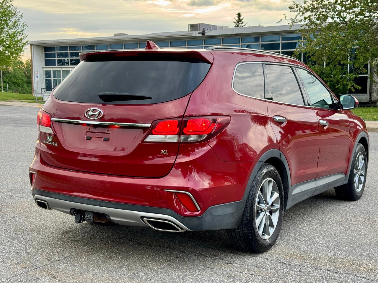2017 Hyundai Santa Fe XL  - Photo #7