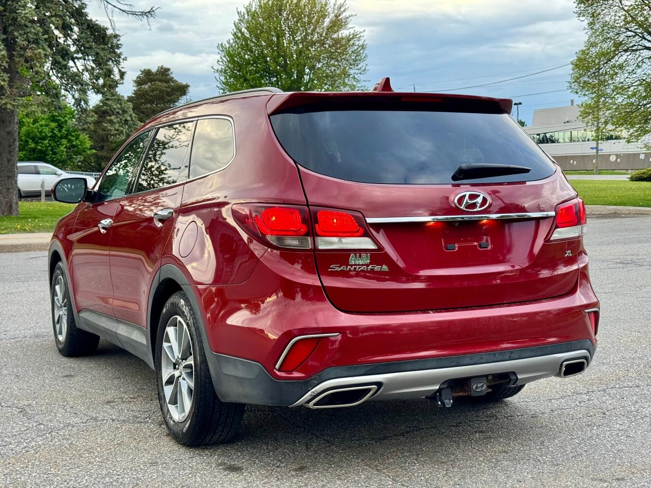 2017 Hyundai Santa Fe XL  - Photo #6