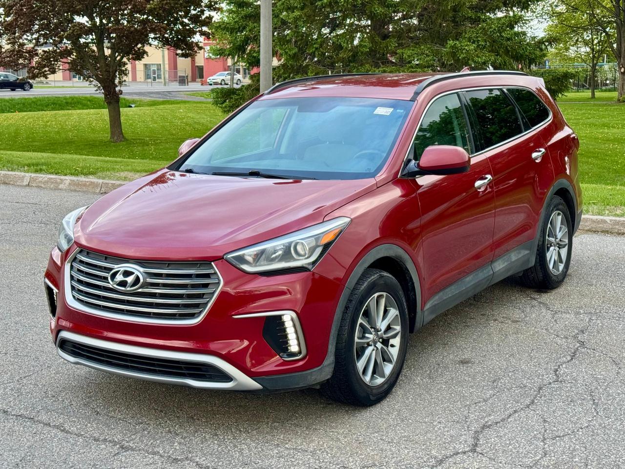 Used 2017 Hyundai Santa Fe XL  for sale in Gloucester, ON