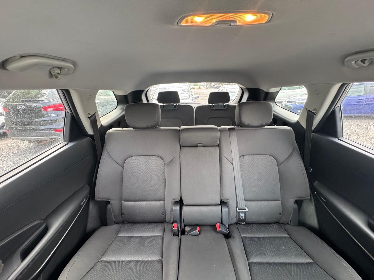 2017 Hyundai Santa Fe XL Premium - Photo #11