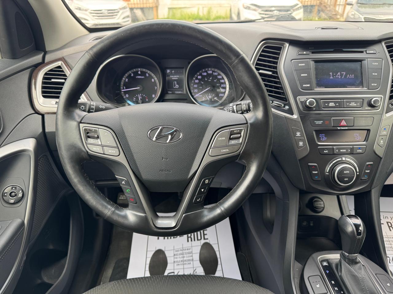 2017 Hyundai Santa Fe XL Premium - Photo #6