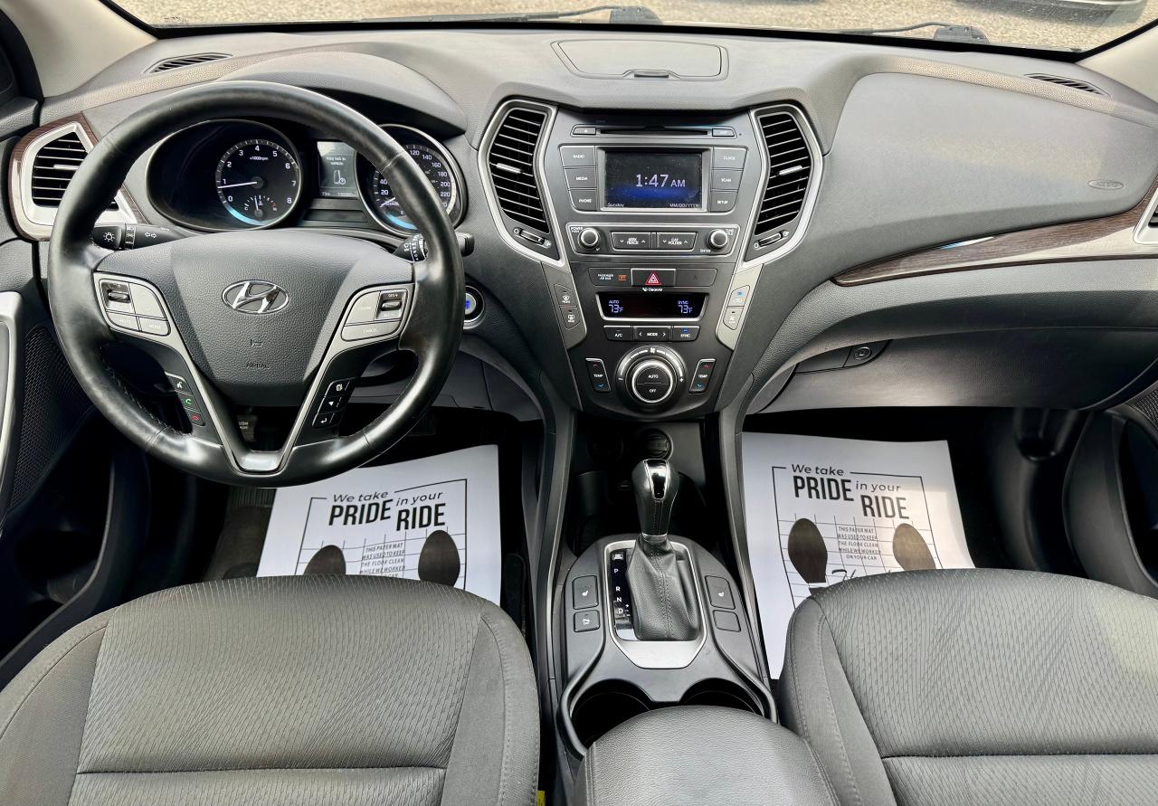 2017 Hyundai Santa Fe XL Premium - Photo #15