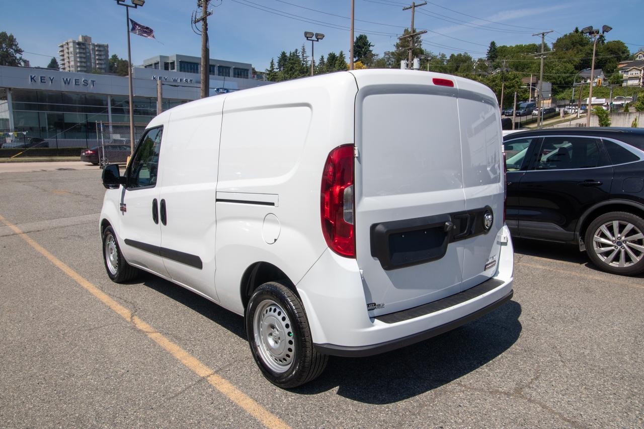 2022 RAM ProMaster Cargo Van Photo5