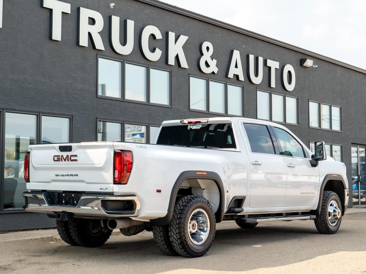 2022 GMC Sierra 3500 SLT DIESEL DUALLY Photo5