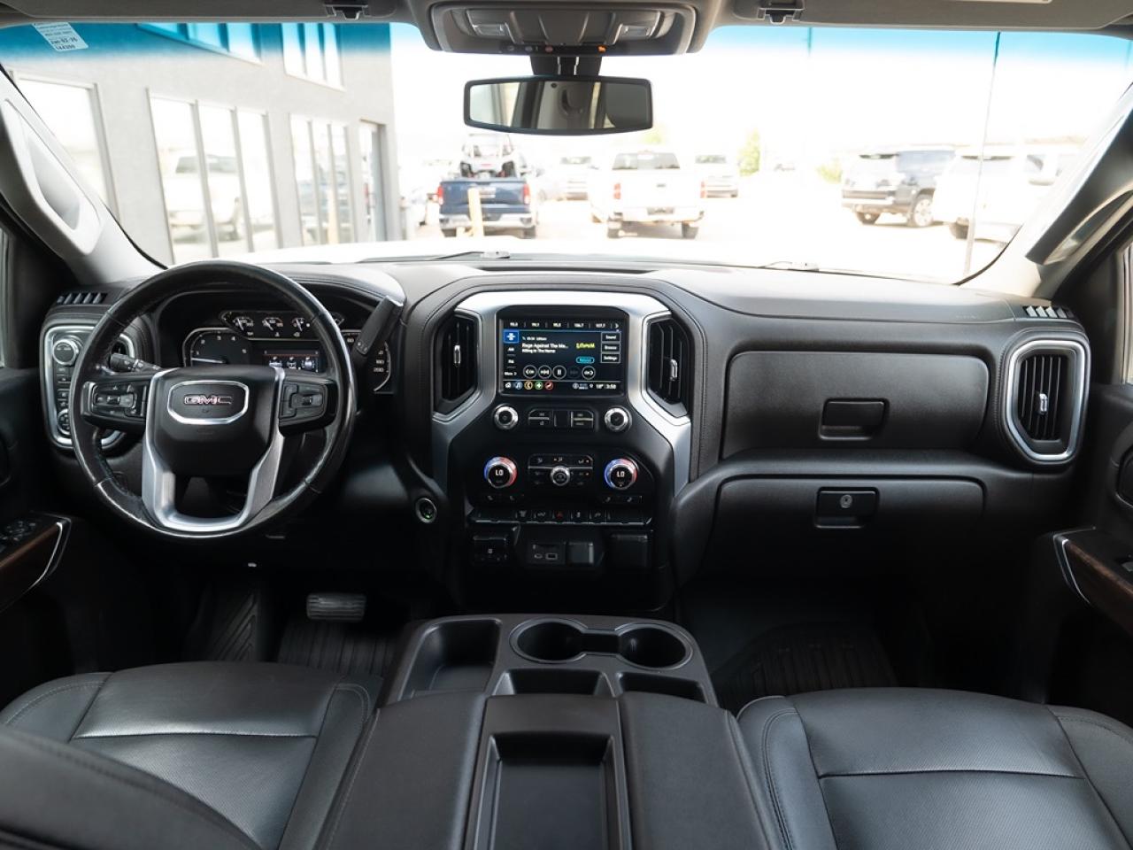 2022 GMC Sierra 3500 SLT DIESEL DUALLY Photo7