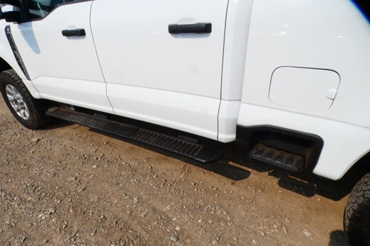 2023 Ford F-250 XLT w/Power cloth seats, BUC - Photo #16