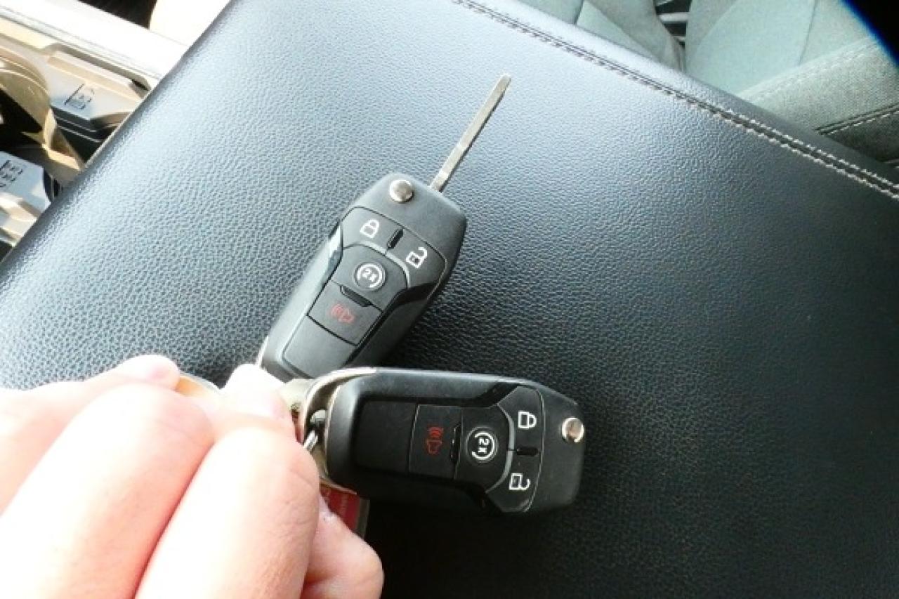 2023 Ford F-250 XLT w/Power cloth seats, BUC - Photo #19
