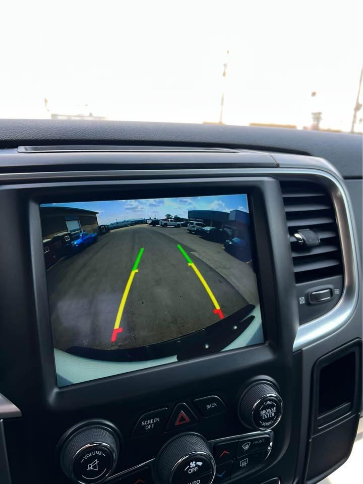 2021 RAM 1500 Classic WARLOCK - Photo #18
