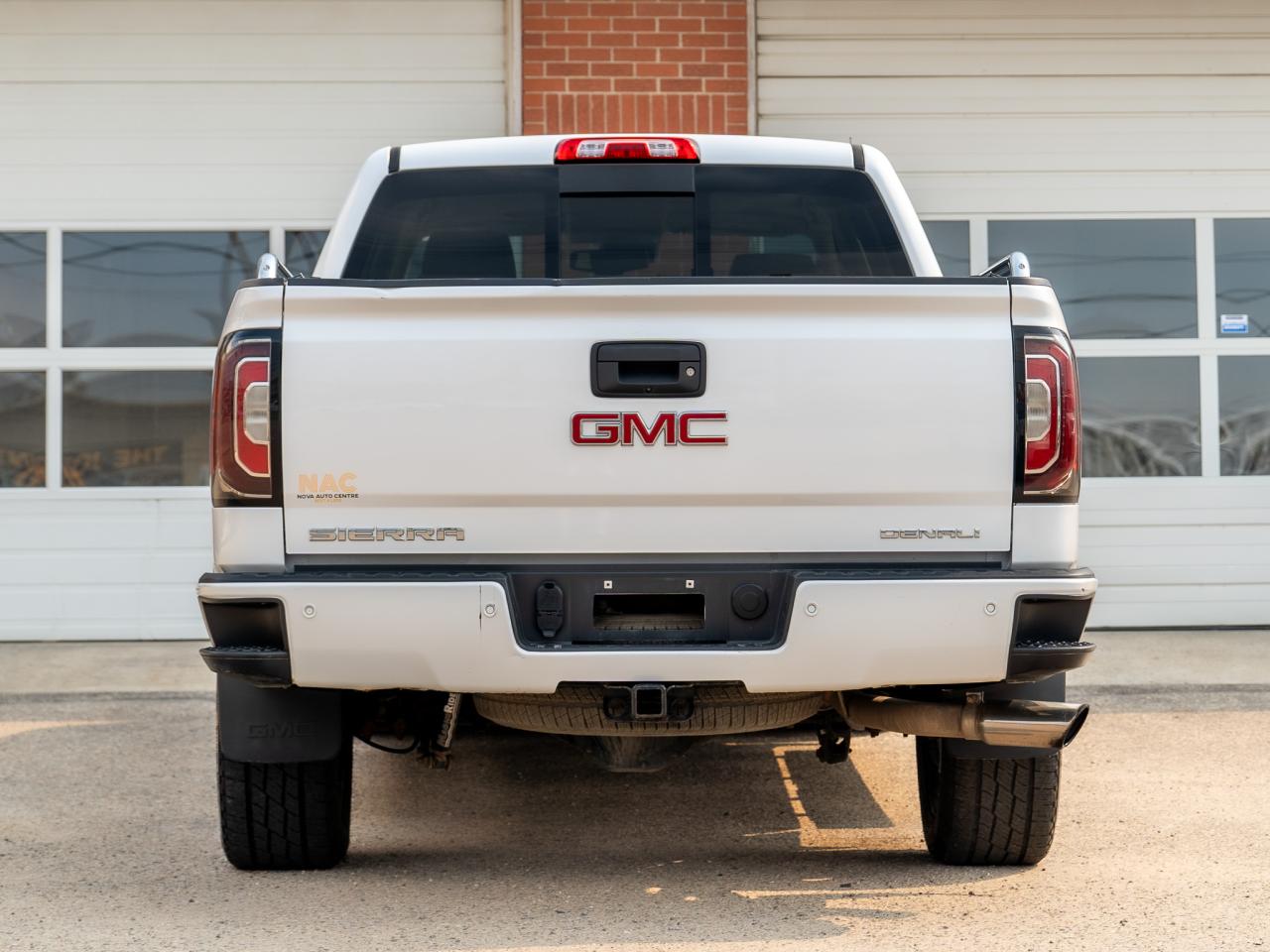 2018 GMC Sierra 1500 Denali - Photo #5