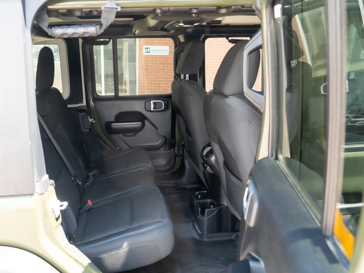 2021 Jeep Wrangler Unlimited Islander - Photo #18