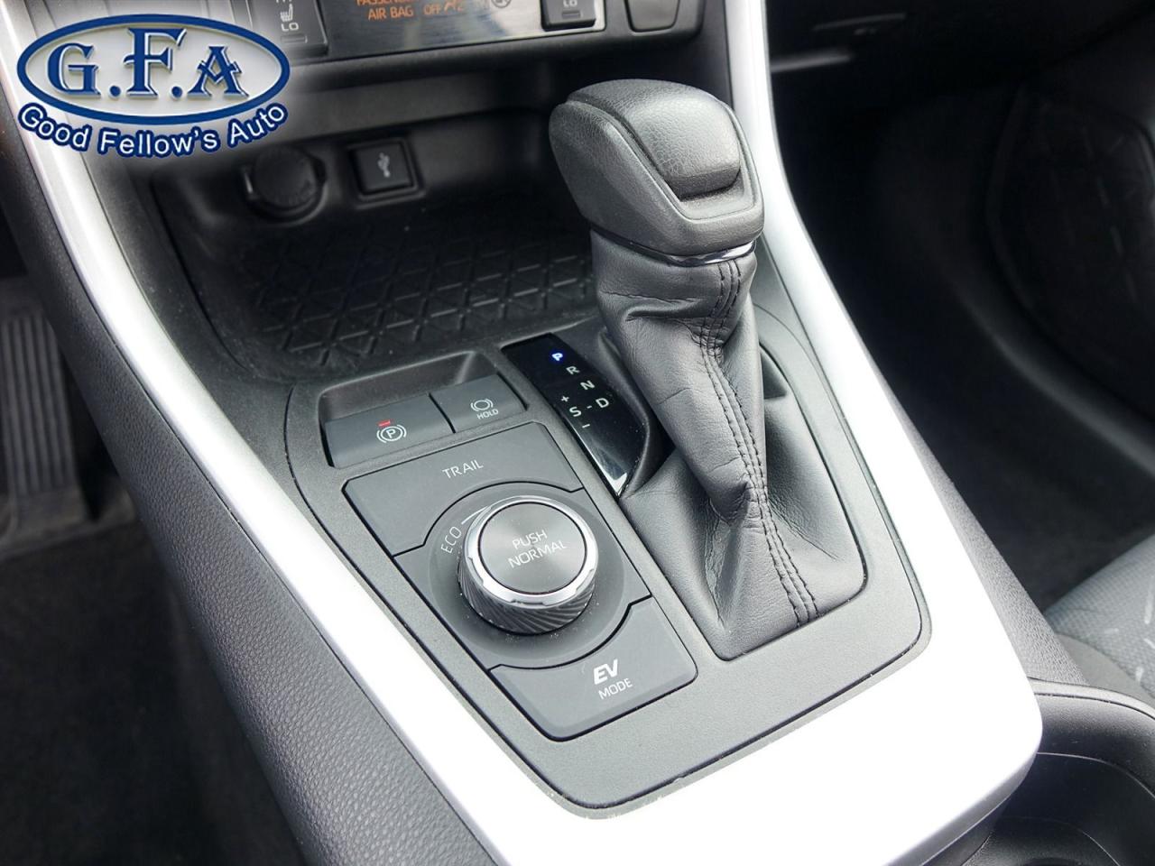 2020 Toyota RAV4 LE MODEL, HYBRID, AWD, HEATED SEATS, ALLOY WHEELS, - Photo #15