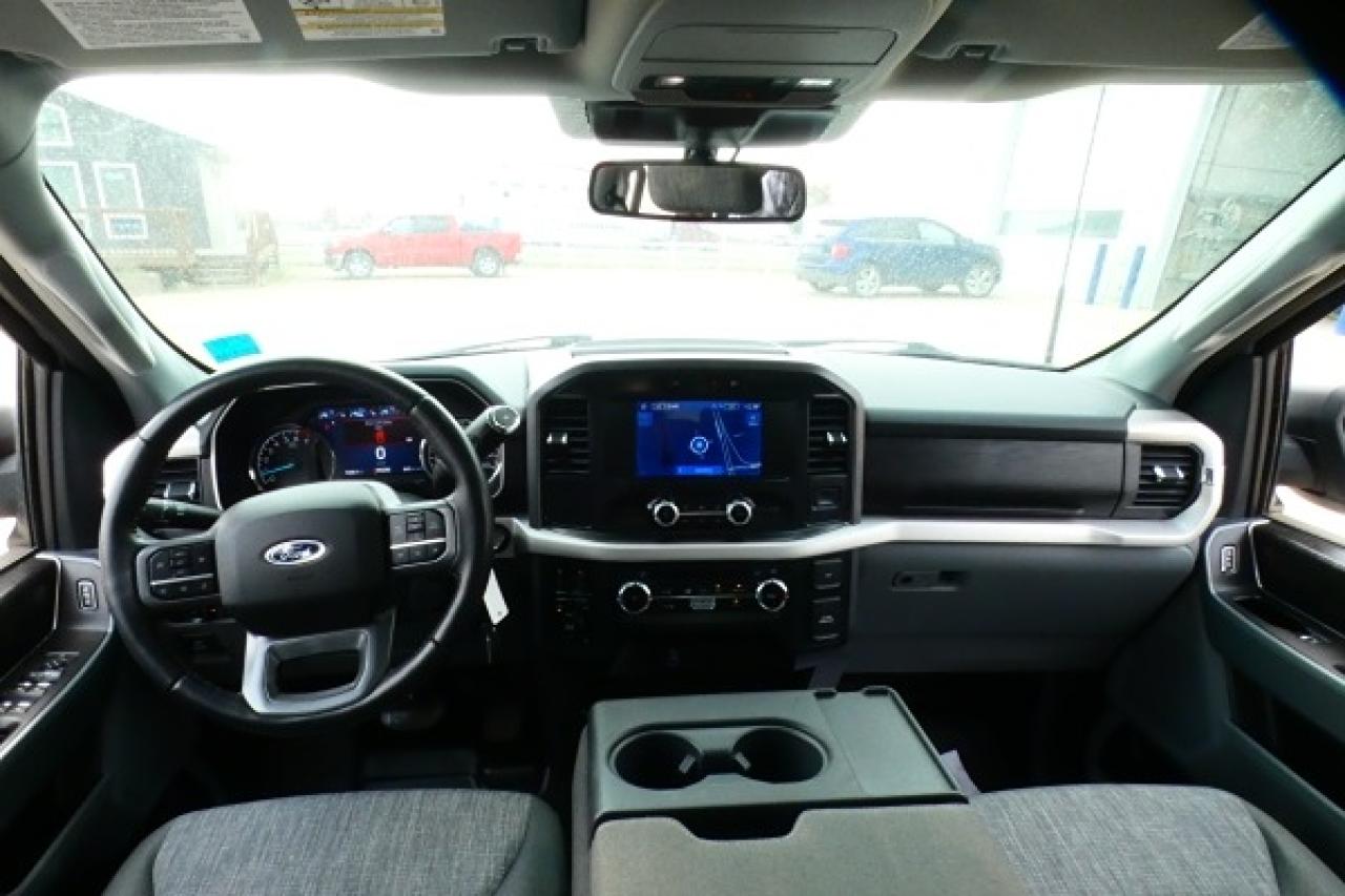 2022 Ford F-150 XLT w/Power cloth seats, NAV, BUC - Photo #11