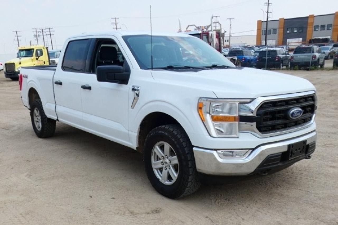 2022 Ford F-150 XLT w/Power cloth seats, NAV, BUC - Photo #4