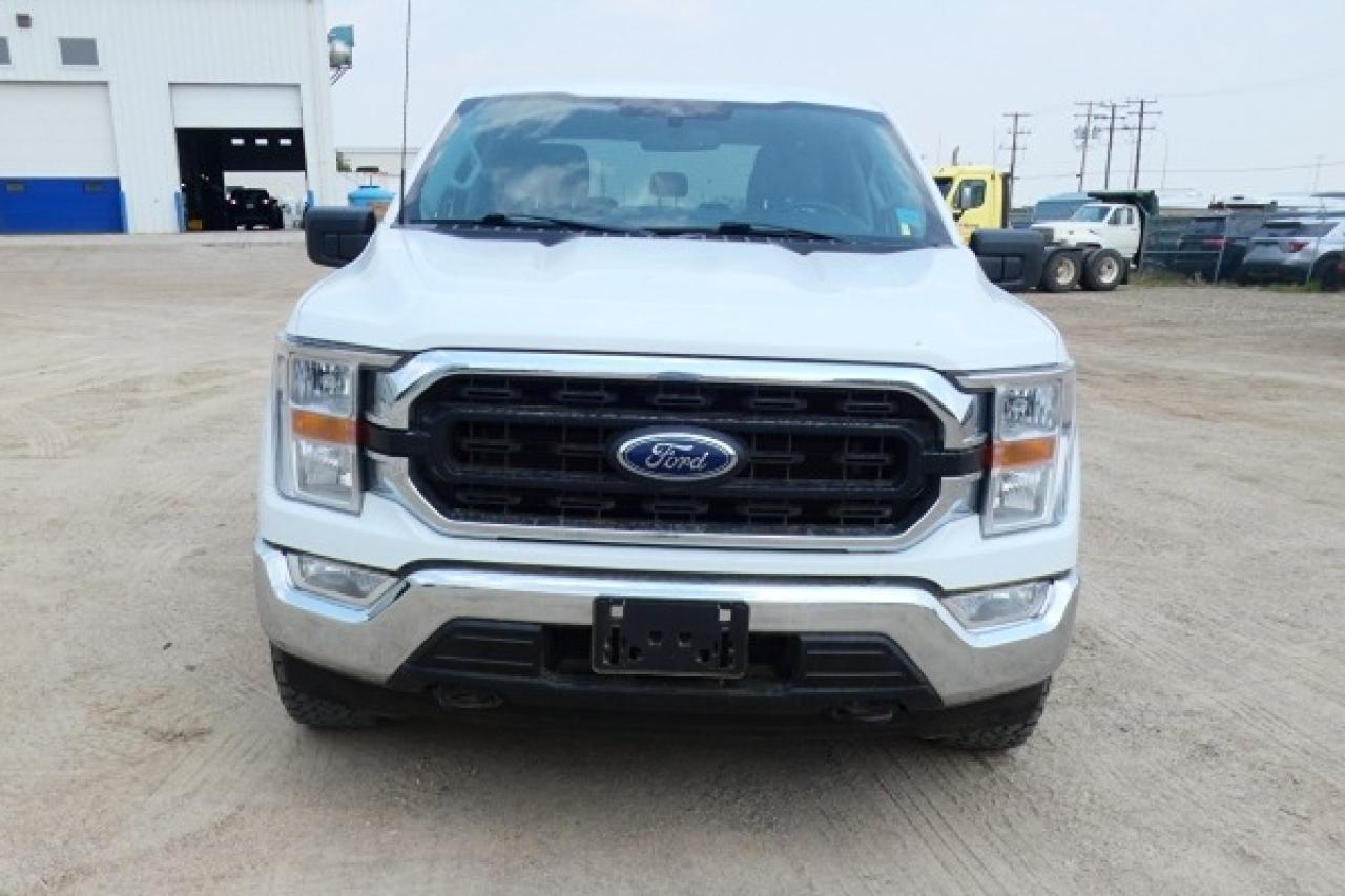 2022 Ford F-150 XLT w/Power cloth seats, NAV, BUC - Photo #3