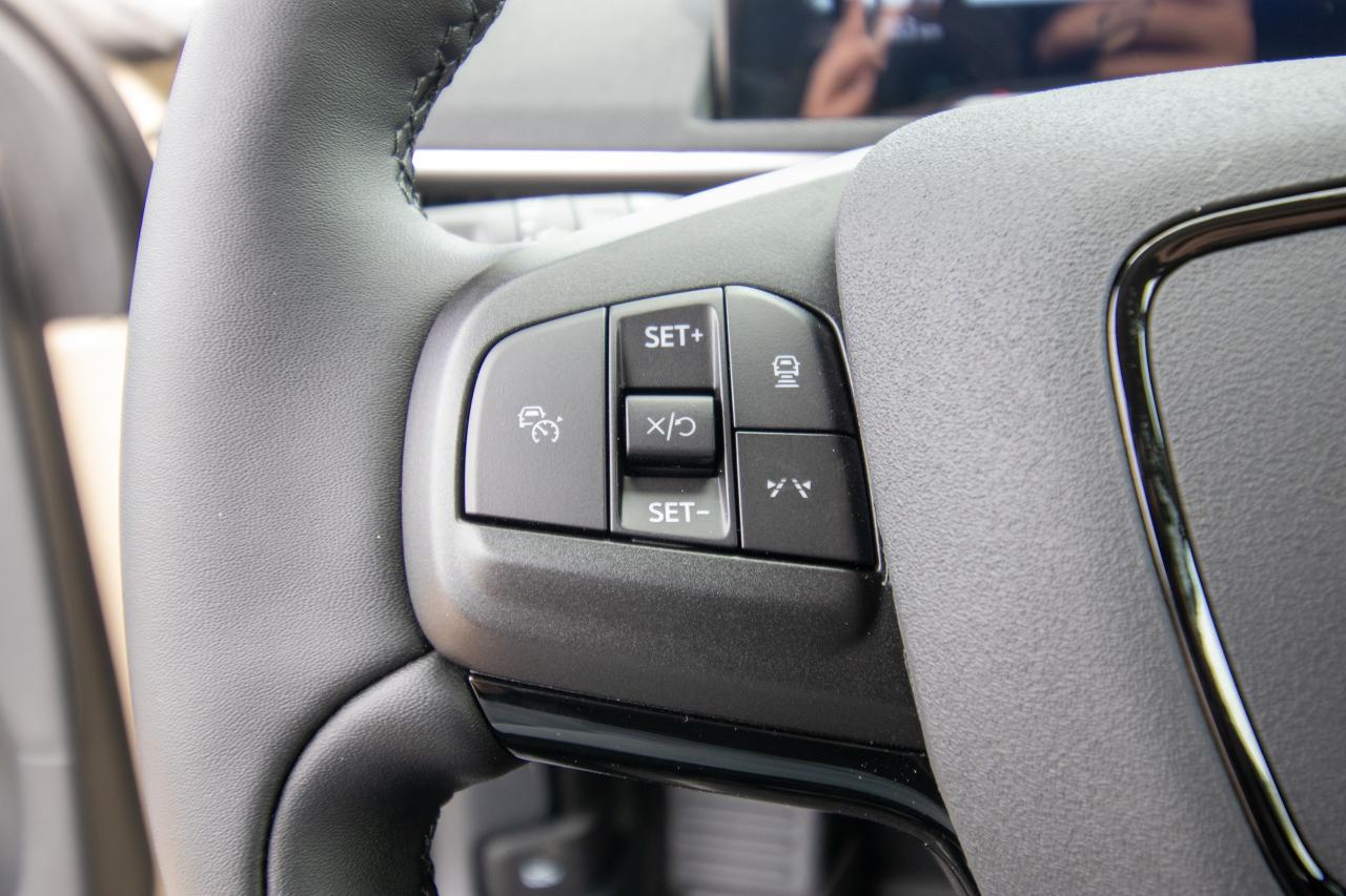 2025 Ford Mustang Mach-E Select RWD Photo5